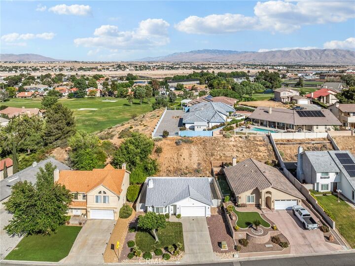 Property Photo:  18225 Kalin Ranch  CA 92395 