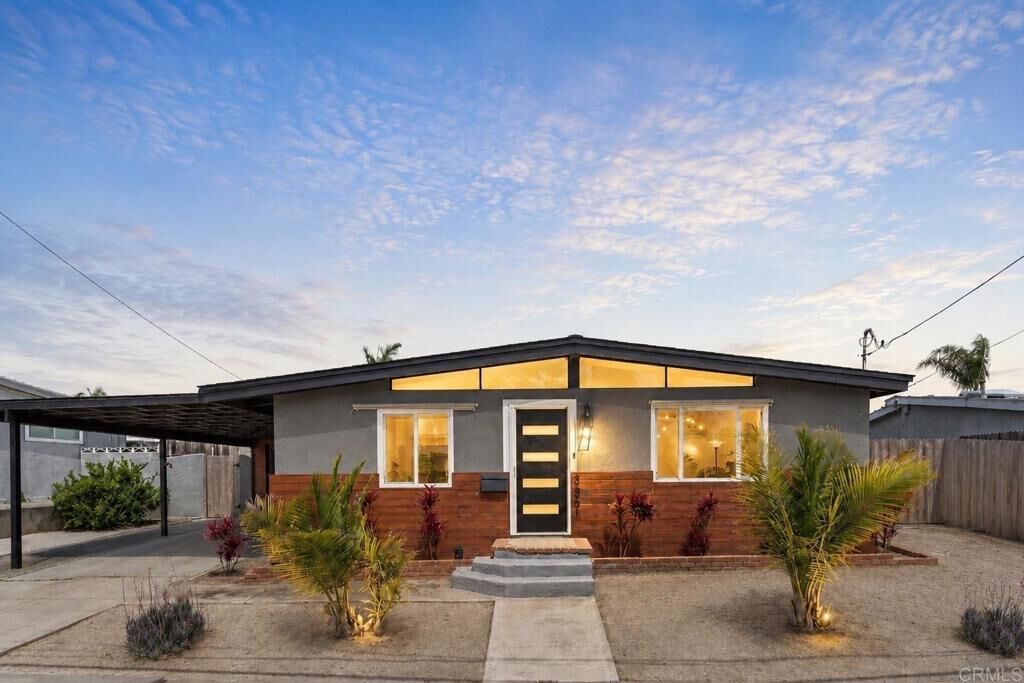 Property Photo:  3561 Tomahawk Lane  CA 92117 