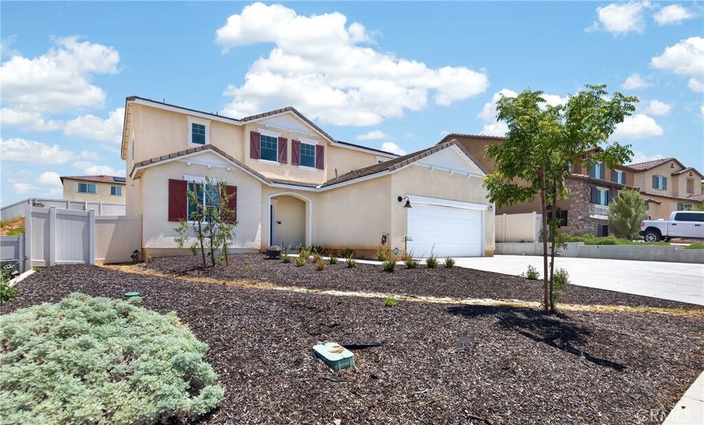 Property Photo:  14034 Amorosa Court  CA 92223 