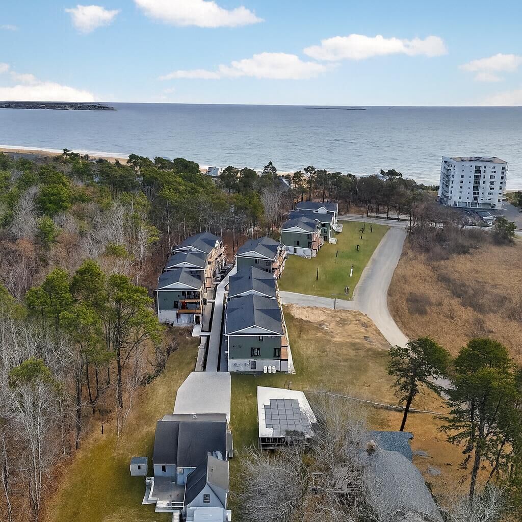 Property Photo:  24 Salt Point Drive 24  ME 04064 