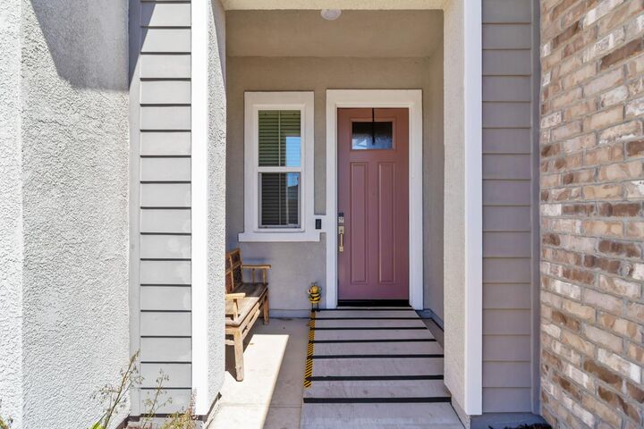 Property Photo:  5000 Fieldview Lane  CA 95747 