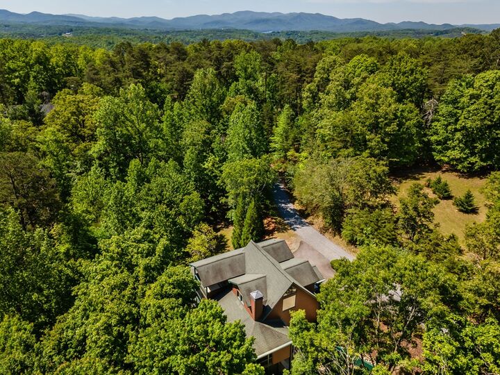 Property Photo:  547 Echo Road  GA 30560 
