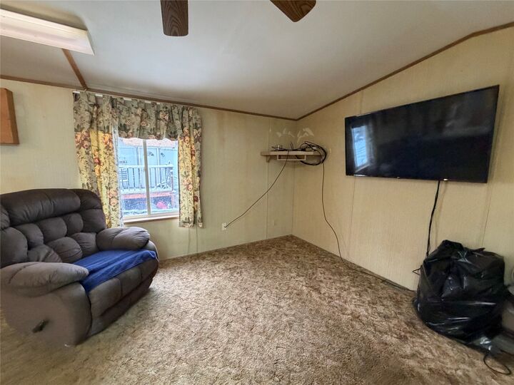 Property Photo:  1255 Frontage Road 18  MT 59912 