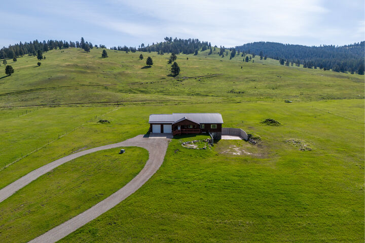 Property Photo: 1073 Smith Lake Road MT 59901