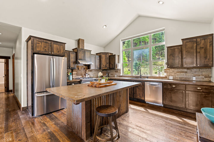 Property Photo:  2047 Truman Heights  MT 59920 