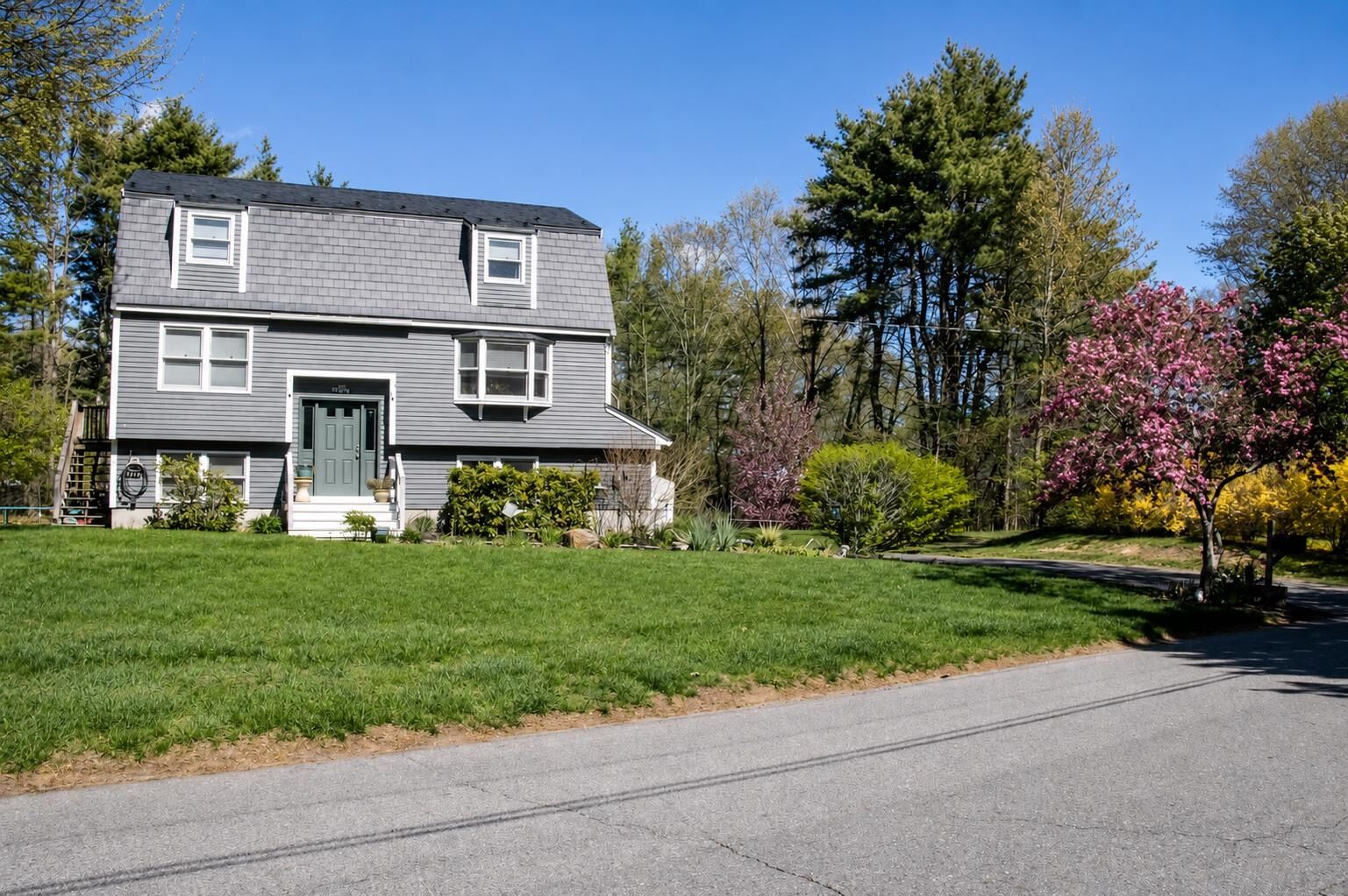 Property Photo:  2 Skunk Road  MA 01860 