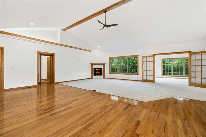 Property Photo:  21 Glenwood Place  AR 72715 