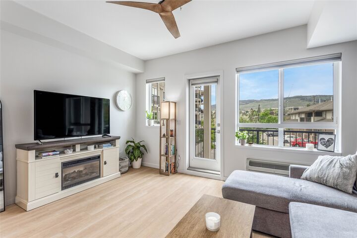 Photo de la propriété:  2301 Carrington Road 104  BC V4T 0E2 