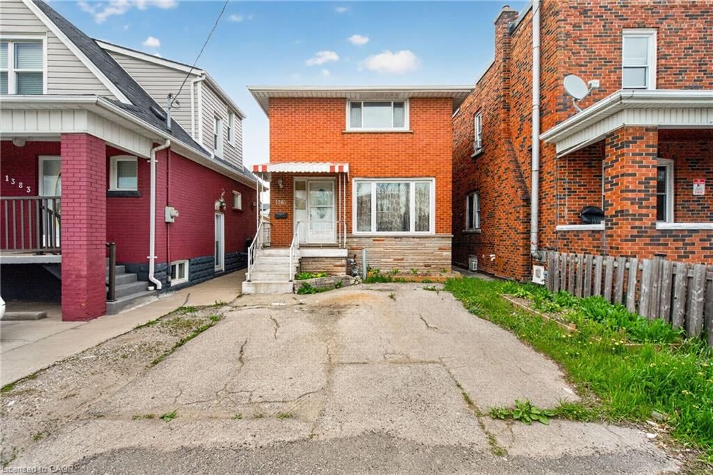 Property Photo:  1385 Barton Street E  ON L8H 2W4 