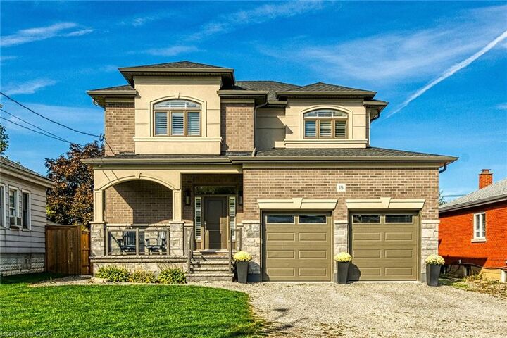 Property Photo:  18 David Avenue  ON L9A 3V1 