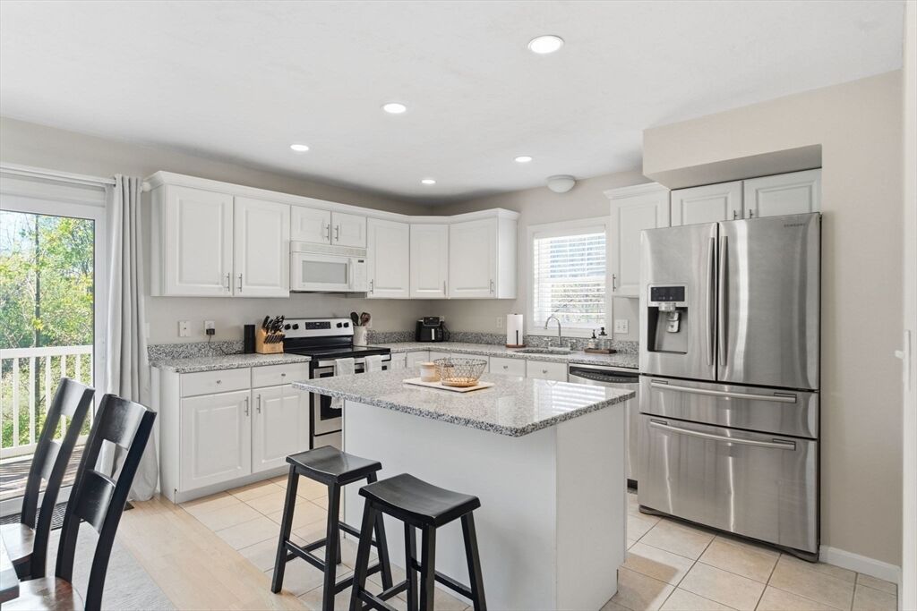 Property Photo:  35 Collins Street 88  MA 01923 