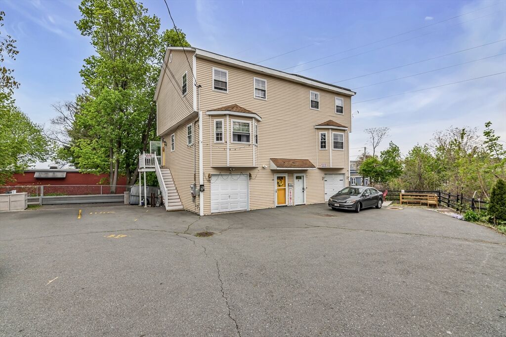 Property Photo:  14 Tyler St 1  MA 01843 