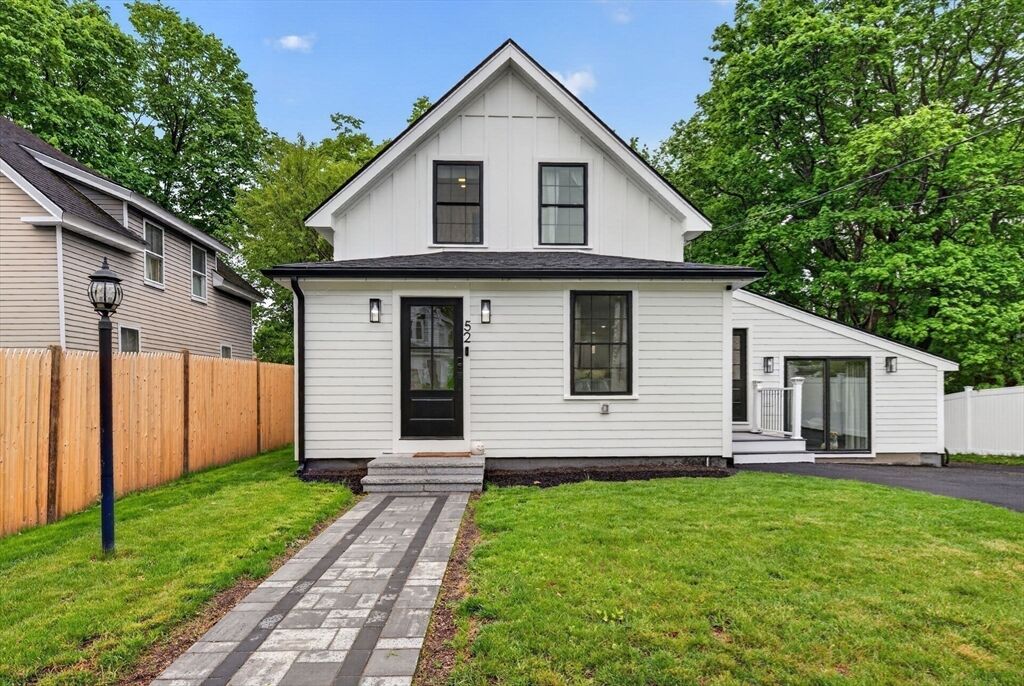 Property Photo:  52 High St  MA 01749 