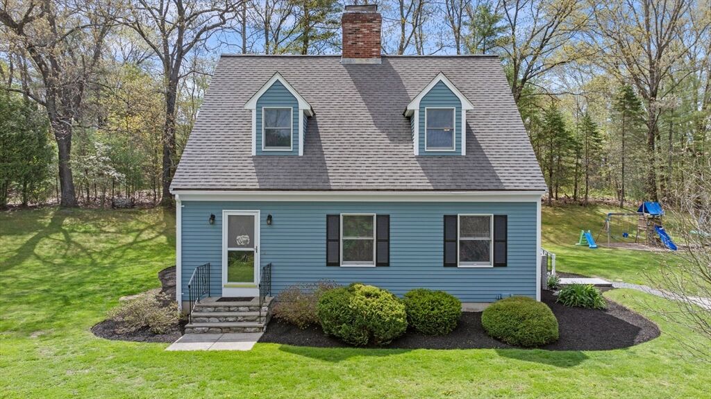 Property Photo:  65 Center St  MA 01834 