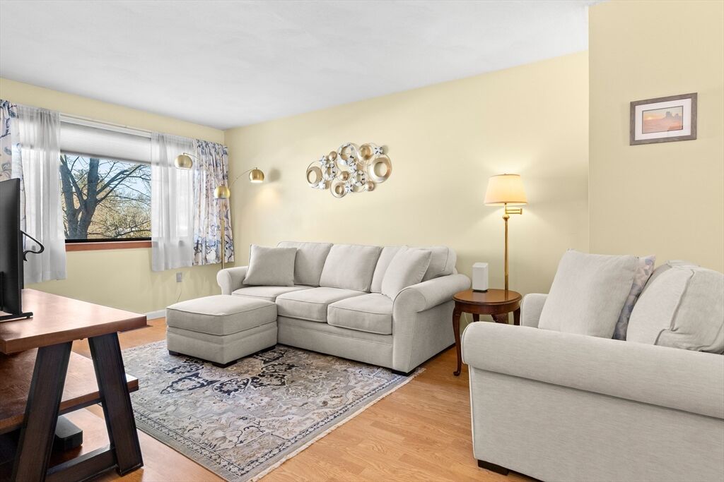 Property Photo: 130 Farrwood Dr 130 MA 01835