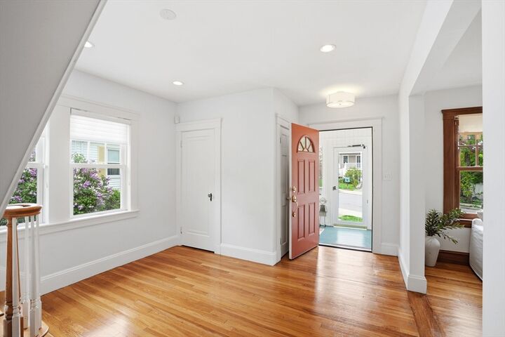 Property Photo:  252 Washington St  MA 02474 