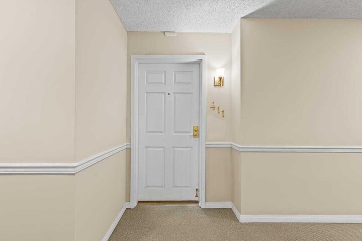 Property Photo:  5201 Dalhousie Drive NW 411  AB T3A 5Y7 