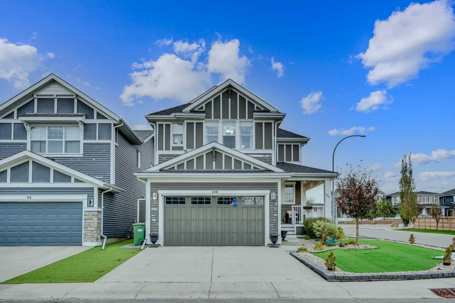 Property Photo:  100 Redstone Parade NE  AB T3N 0J8 
