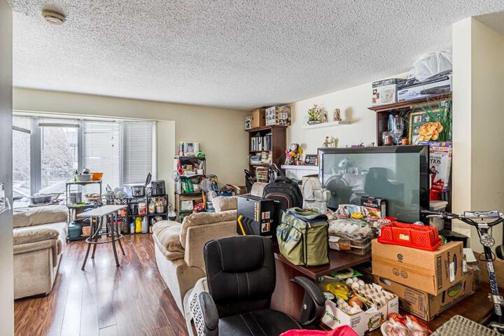 Property Photo:  121 Margate Close NE  AB T2A 3E5 