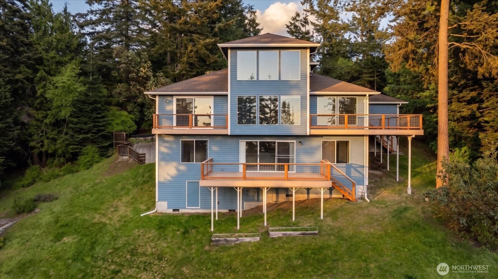 Property Photo:  14076  Rosario Road  WA 98221 