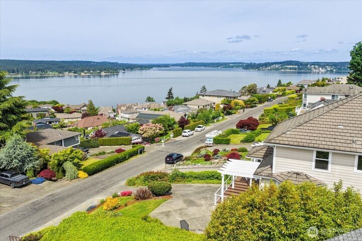 Property Photo:  3717  Olympic Boulevard W  WA 98466 