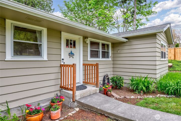 Property Photo:  23932  Jefferson Point Road NE  WA 98346 