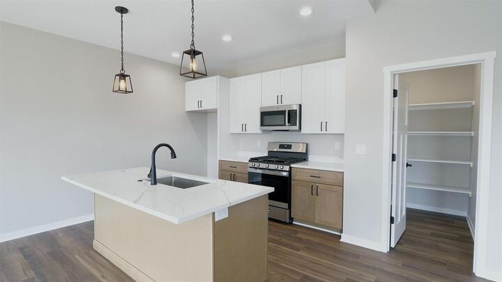 Property Photo:  118 Shady Lane  WI 53019 