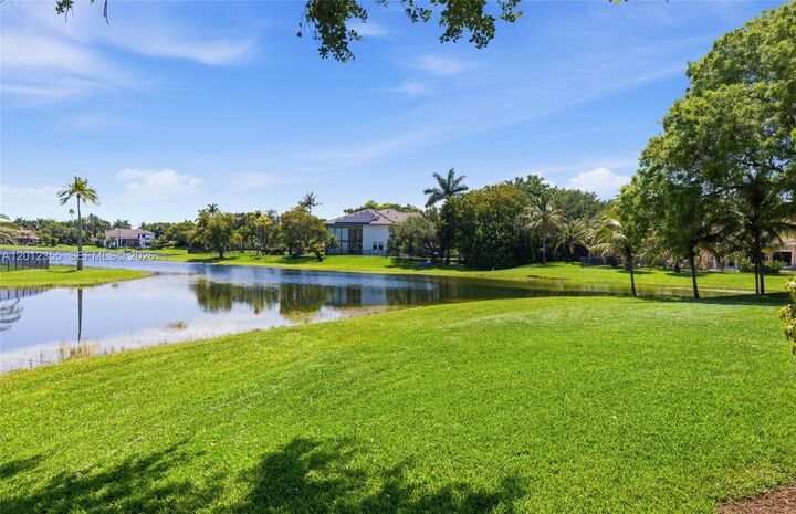 Property Photo:  3160 Paddock Rd  FL 33331 