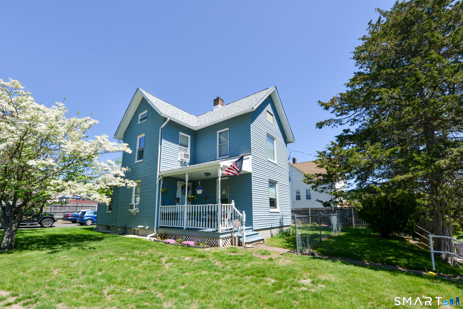Property Photo:  46 Lincoln Street  CT 06010 
