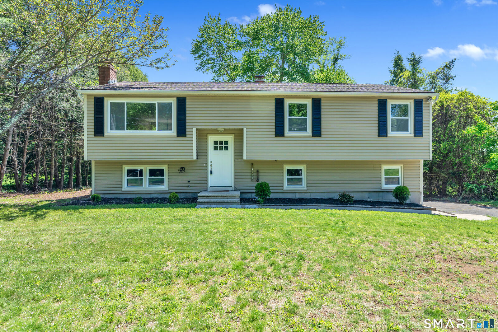 Property Photo:  80 School House Road  CT 06492 