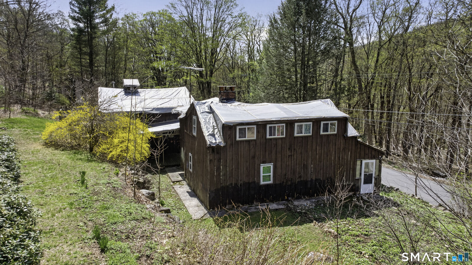 Property Photo:  34 Hannifin Road  CT 06098 