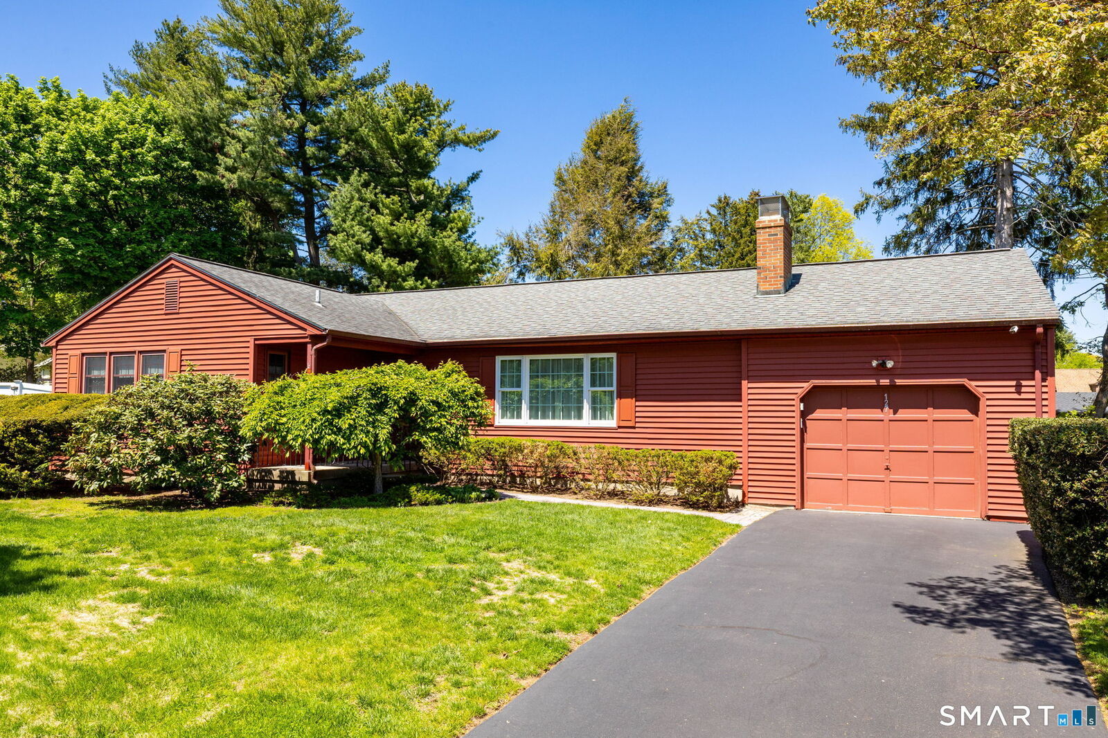 Property Photo:  127 Stillwold Drive  CT 06109 