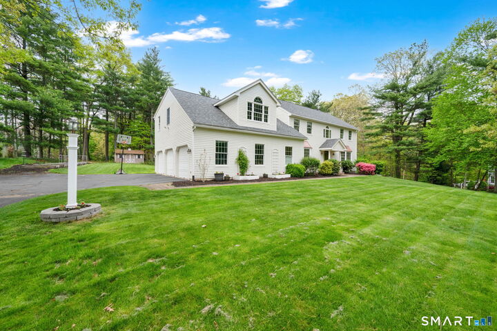 Property Photo:  11 Benjamin Road  CT 06029 