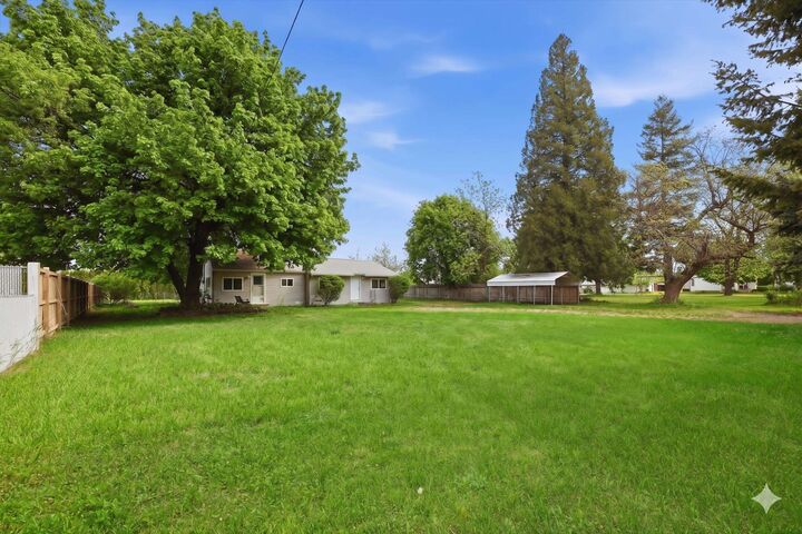 Property Photo:  18305 E Alki Ave  WA 99016 