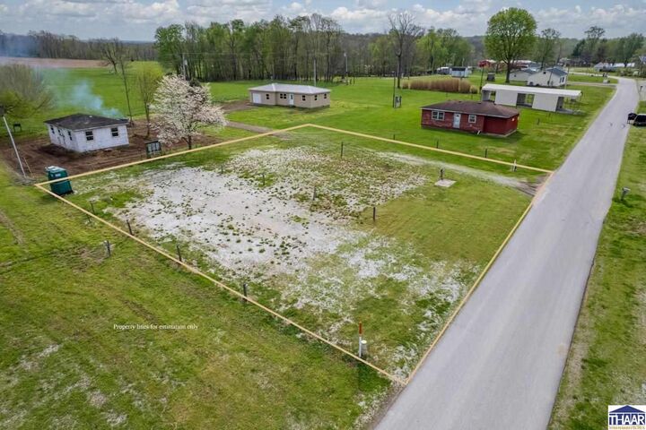 Property Photo:  7090 E 600 S  IN 47872 