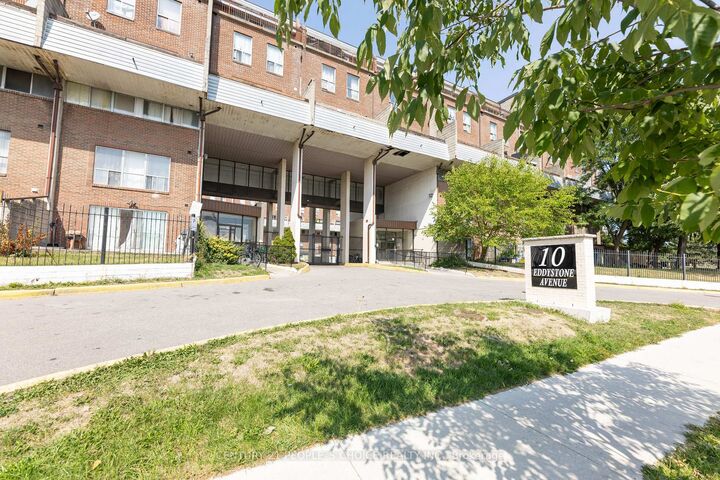 10 Eddystone Avenue 116 — photo 1