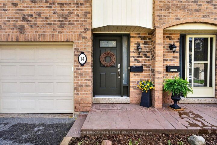 Property Photo: 1351 Ontario Street 14 ON L7S 1E9