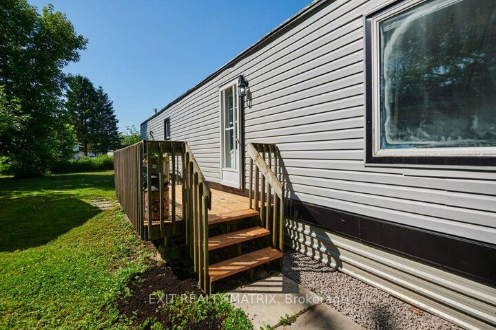 Property Photo: 8930 Lynwood Park Private ON K0A 1V0