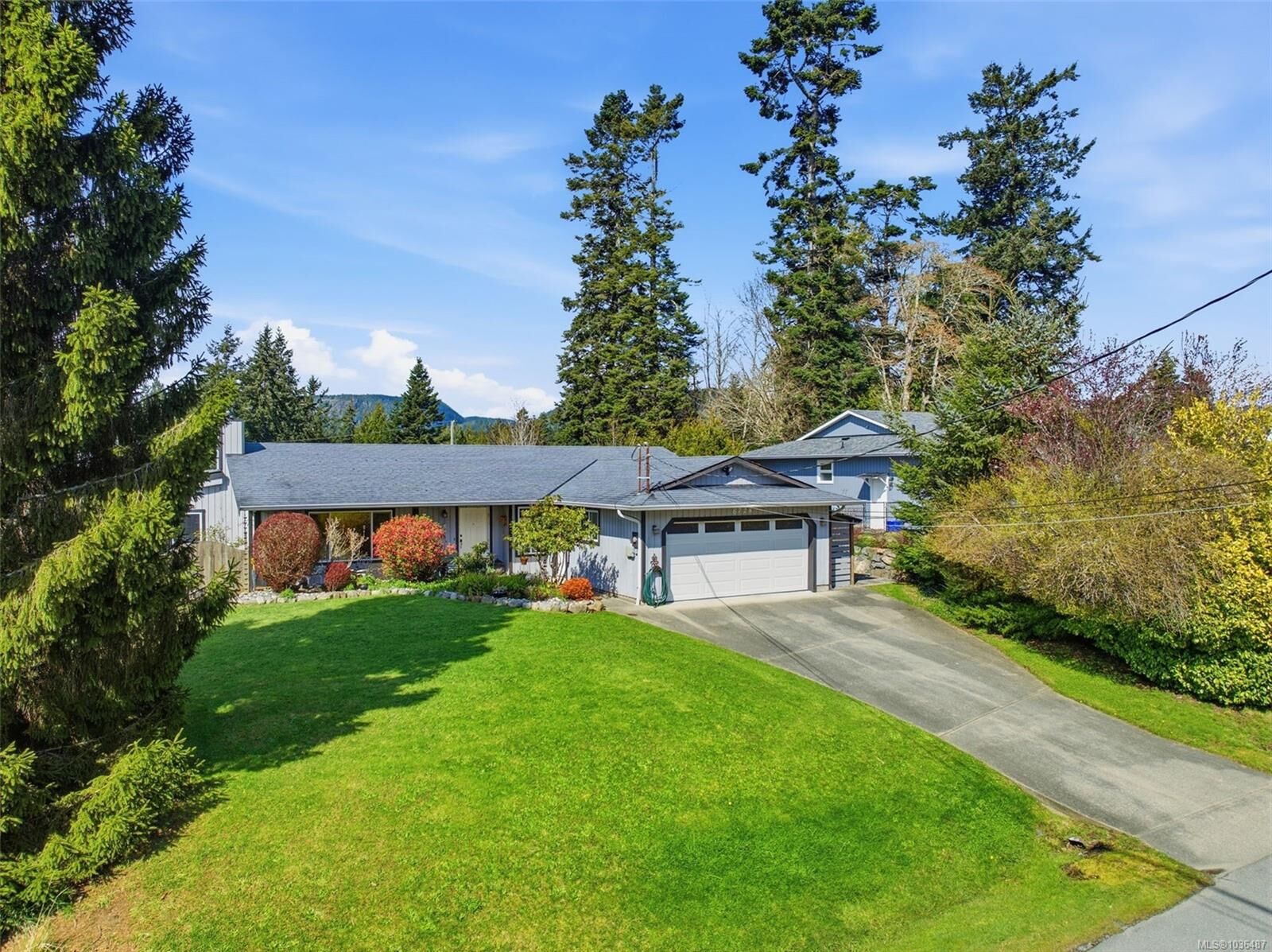 Property Photo:  6728 Eakin Dr  BC V9Z 0V4 