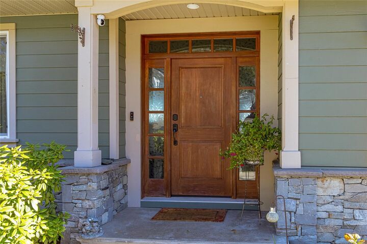 Property Photo: 3387 Haida Dr BC V9C 3V9