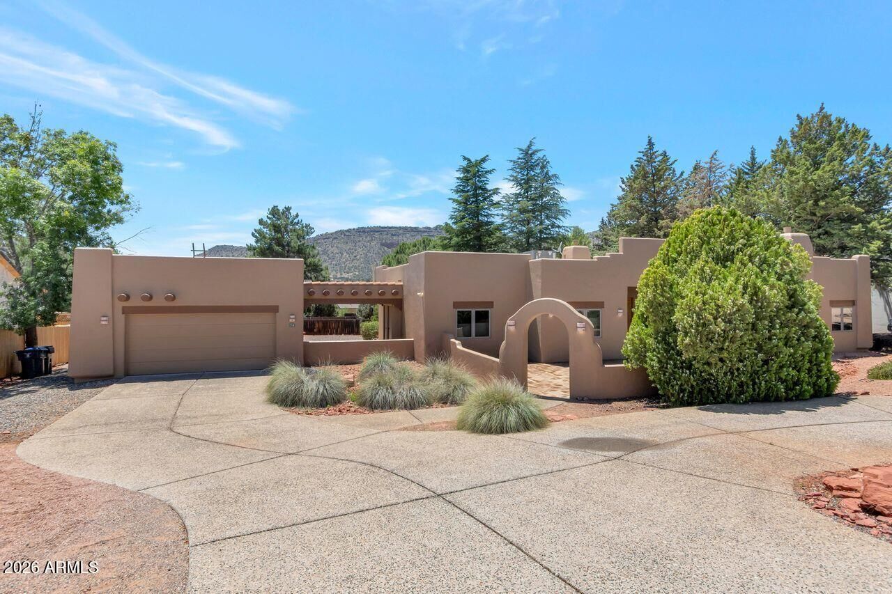 Property Photo: 76 E Tonto Drive AZ 86351