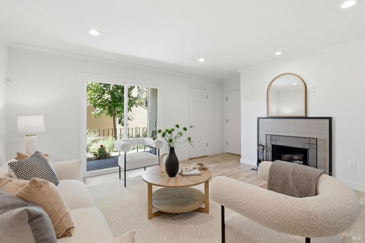 Property Photo:  100 Marin Center Drive 31  CA 94903 