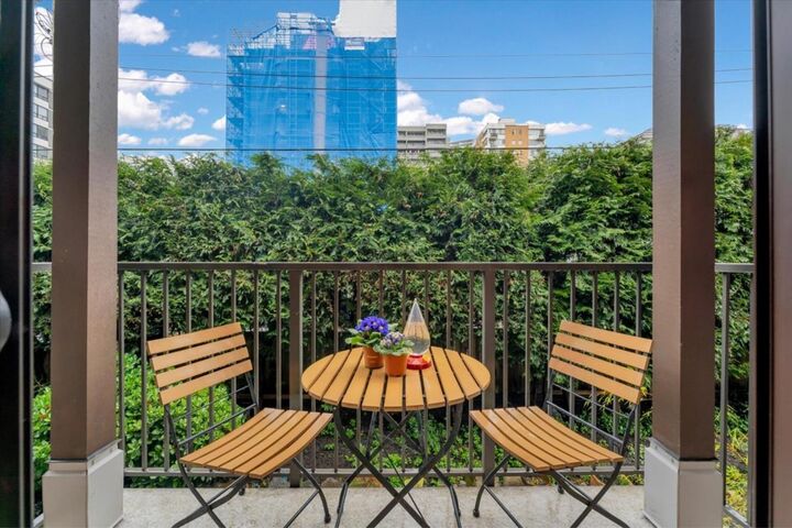 Property Photo:  1655 Nelson Street 207  BC V6G 1M4 