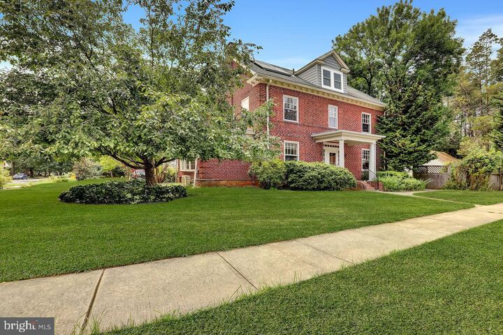 Property Photo:  121 Kensington Avenue  NJ 08618 