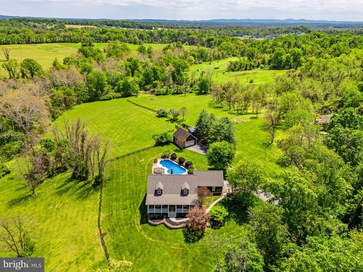Property Photo:  18660 And 18654 Airmont Road  VA 20132 