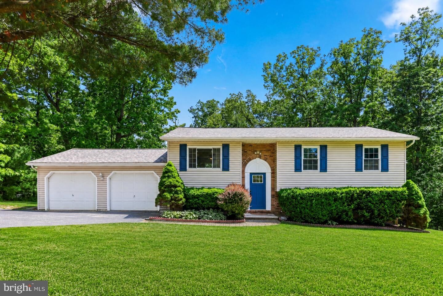 Property Photo: 2105 Walsh Drive MD 21157