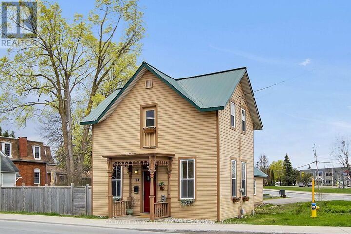 Property Photo:  164 Franktown Road  ON K7C 2N7 
