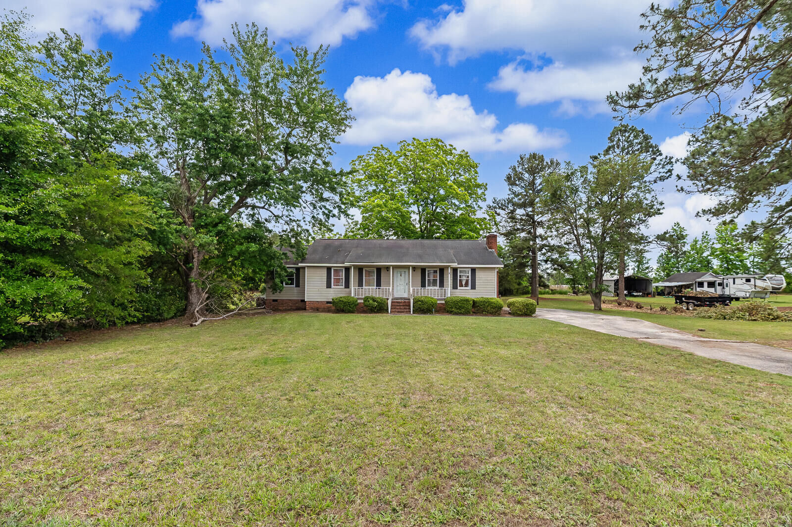 Property Photo: 571 Hodges Drive SC 29118