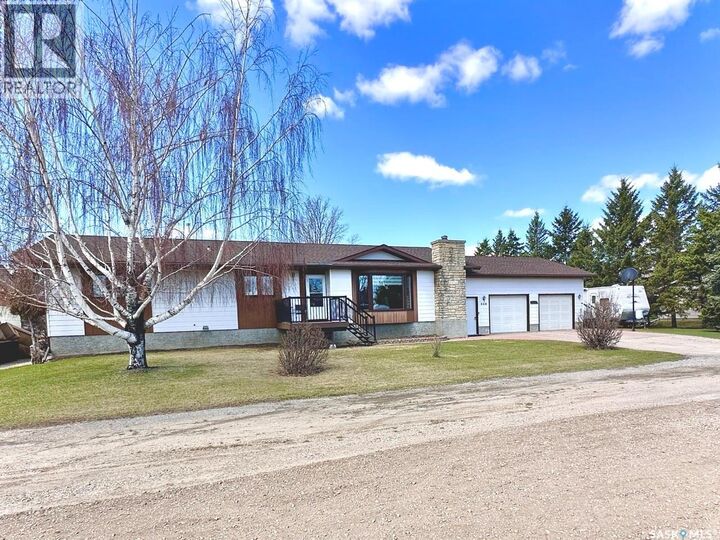 Property Photo:  334 Young Street  SK S0G 1J0 