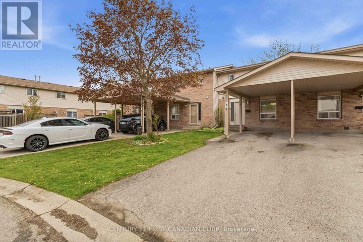 Property Photo:  720 Deveron Crescent 6  ON N5Z 4W6 
